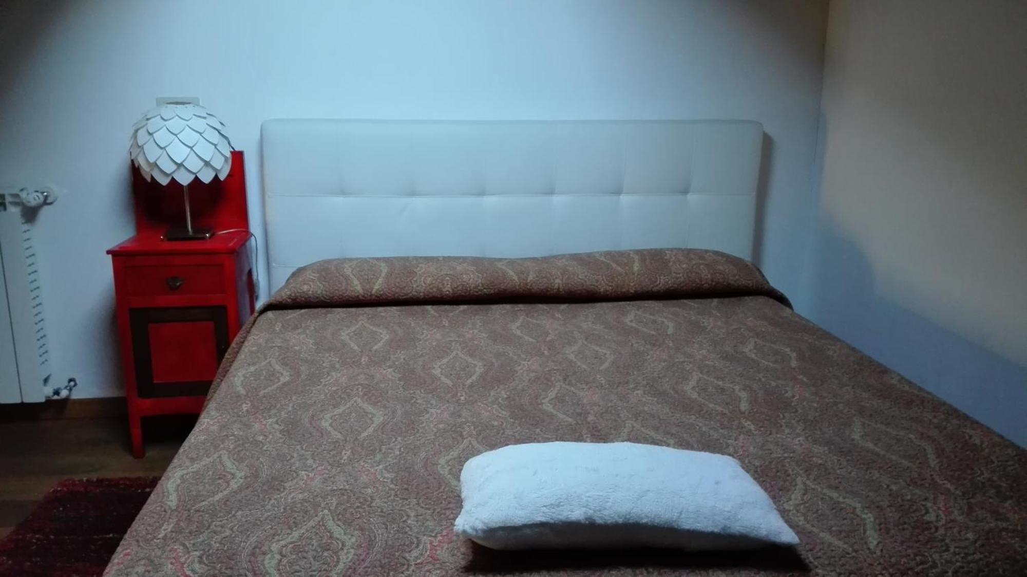 La Casa Nel Sole Appartement Alessandria Buitenkant foto